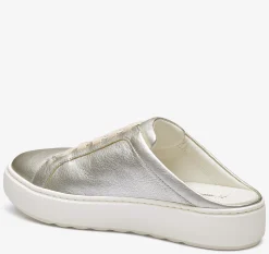 Cammie Mule