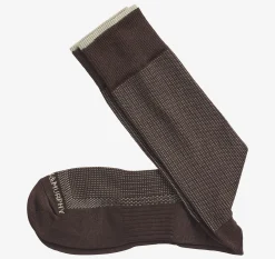 First In Comfort Classic Pin Dot Socks