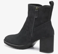Izzie Bootie